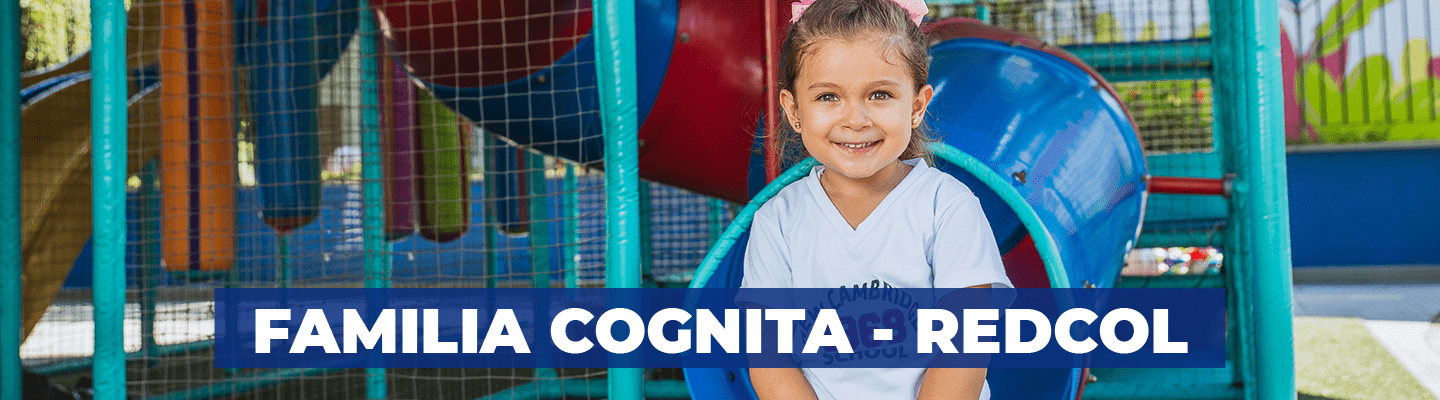 Banner de Familia Redcol-Cognita con estudiante de Early Years sonriendo